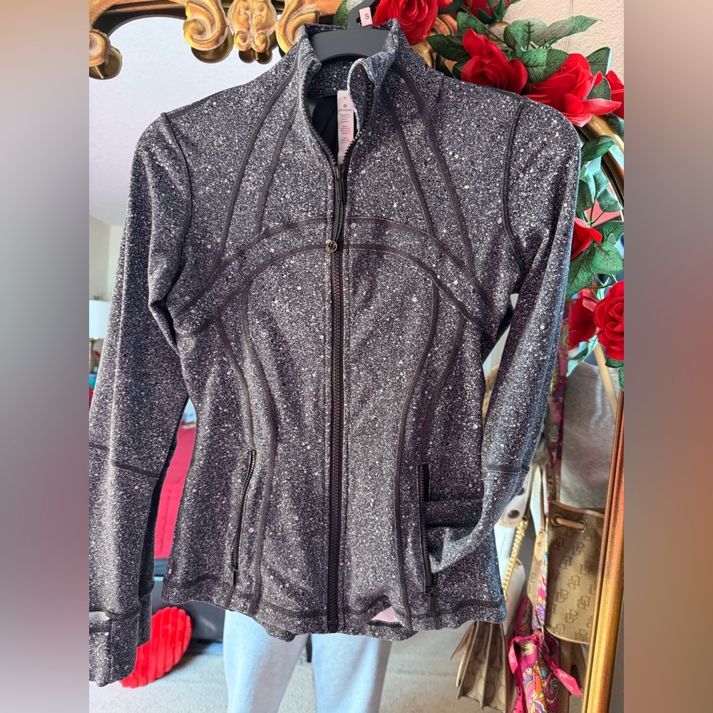 🌸 Lululemon‎ Define Jacket 💫 Black White Speckle Print (Size 4)